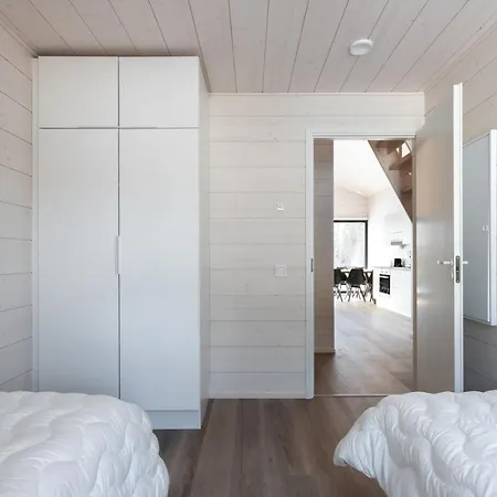 Himoskuutio 5 Inc Outdoor Jacuzzi Jämsä