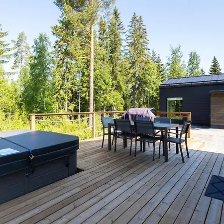 Himoskuutio 5 Inc Outdoor Jacuzzi Lejlighed *