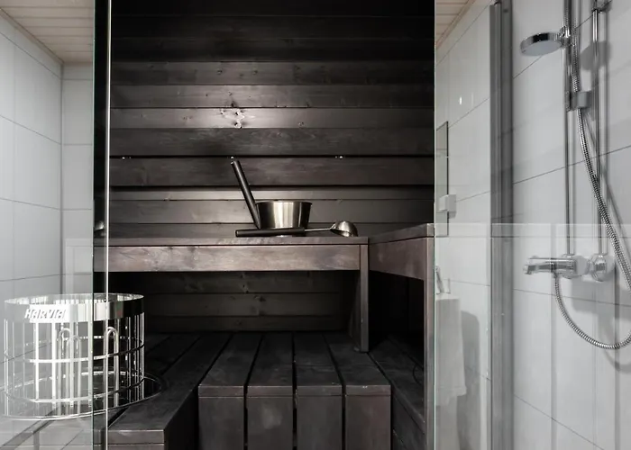 Himoskuutio 5 Inc Outdoor Jacuzzi