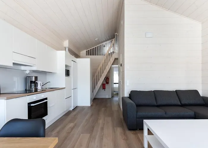 Himoskuutio 5 Inc Outdoor Jacuzzi